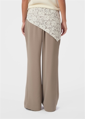 Serina lace scarf Creme Neo Noir 